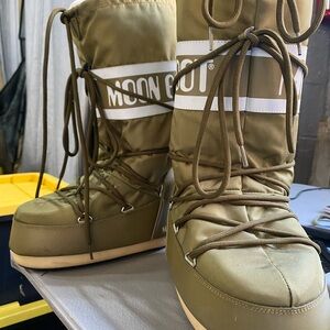 Moon Boot Olive Lace-Up Snow Boots SZ 35-38UK SZ 5-7
